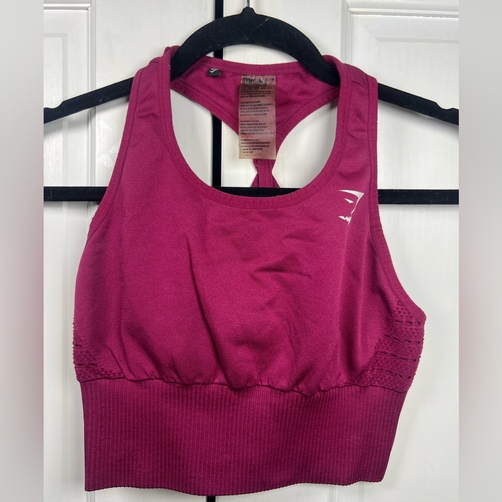 Gymshark Energy Seamless Sport Top Beet Color Size Small